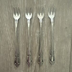 4 Oneida Raphael Community Stainless Steel 6 1/8" Cocktail Seafood Forks‎